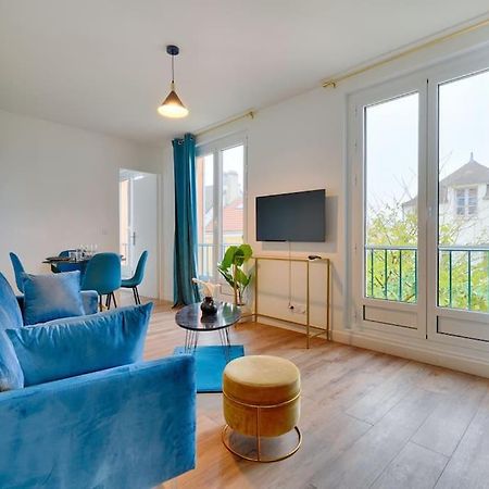 Welcome To Blue Dream House Marly le Roi Bagian luar foto