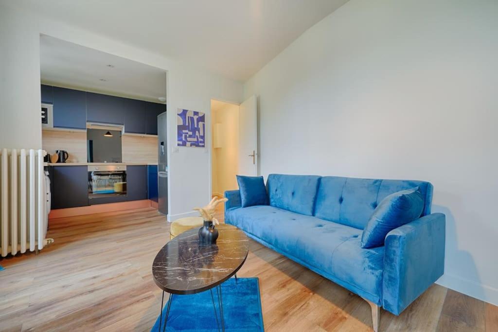 Welcome To Blue Dream House Marly le Roi Bagian luar foto